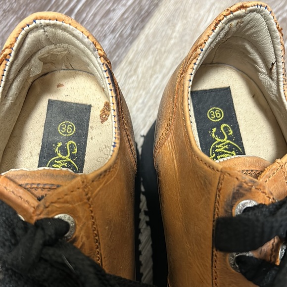 Swear Sneakers - Picture 3 of 4